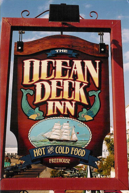 creative lettering and design - Perry Signs